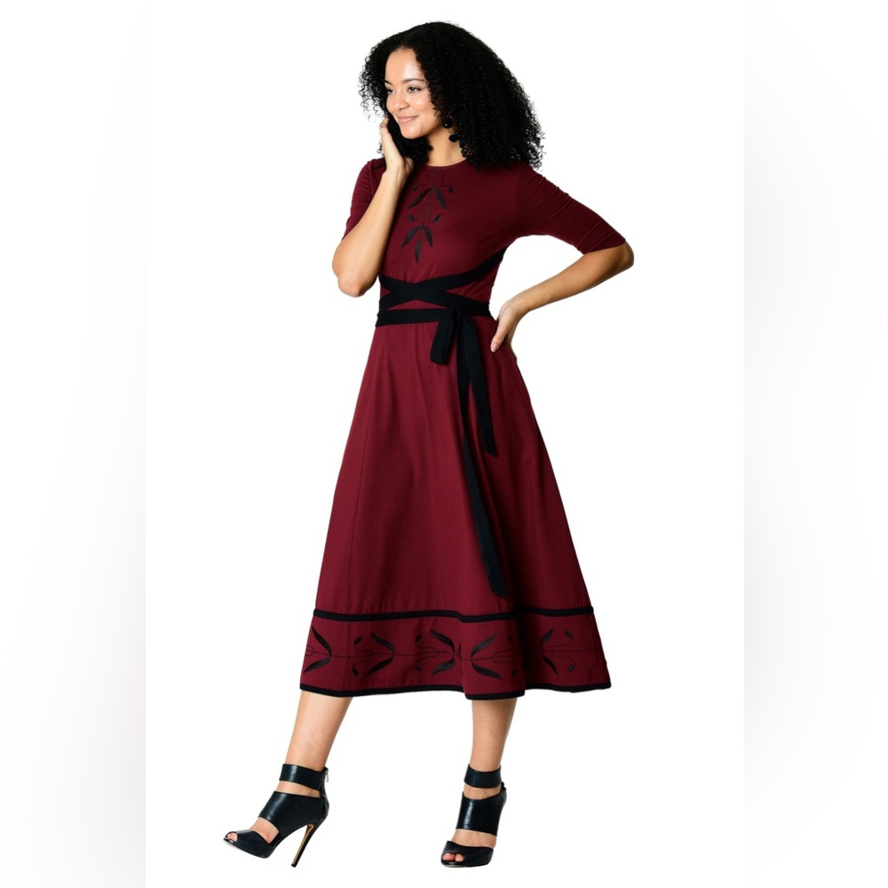 Eshakti Burgundy and Black Folklore Inspired Dress with Corset Detailing size XS